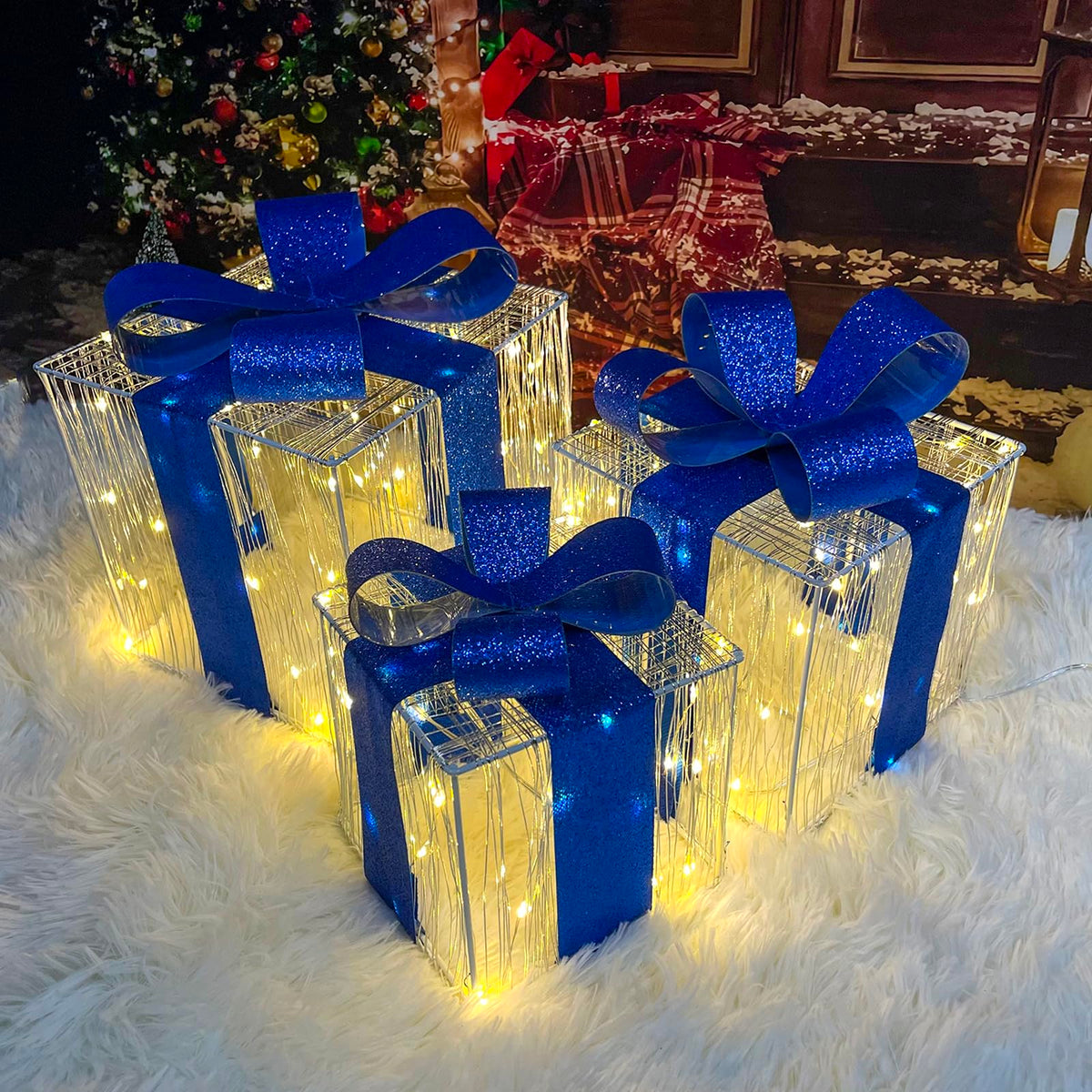 Christmas Decorations, Purtuemy Set of 3 Christmas Lighted Gift Boxes 140 LED Light up Present Ornament for Tree Indoor Outdoor Yard Holiday Door,Warm White