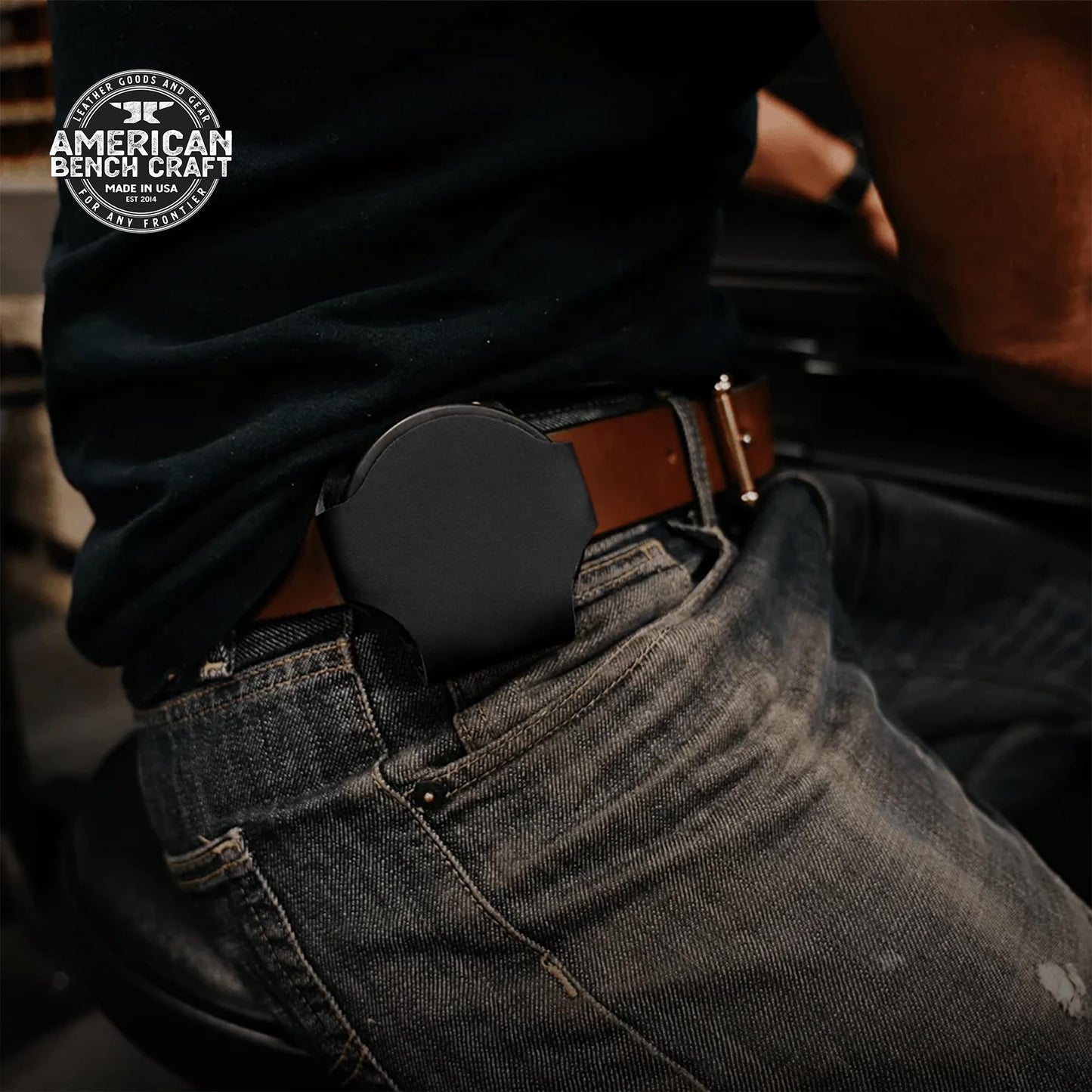 Leather Dip Can Holder (Black) – Slip-On Holster for Tobacco, Snuff & ZYN-Size Nicotine Pouch Cans – Full Grain Leather Belt Pouch w/Solid Brass Rivets – Durable Belt Accessory for Men