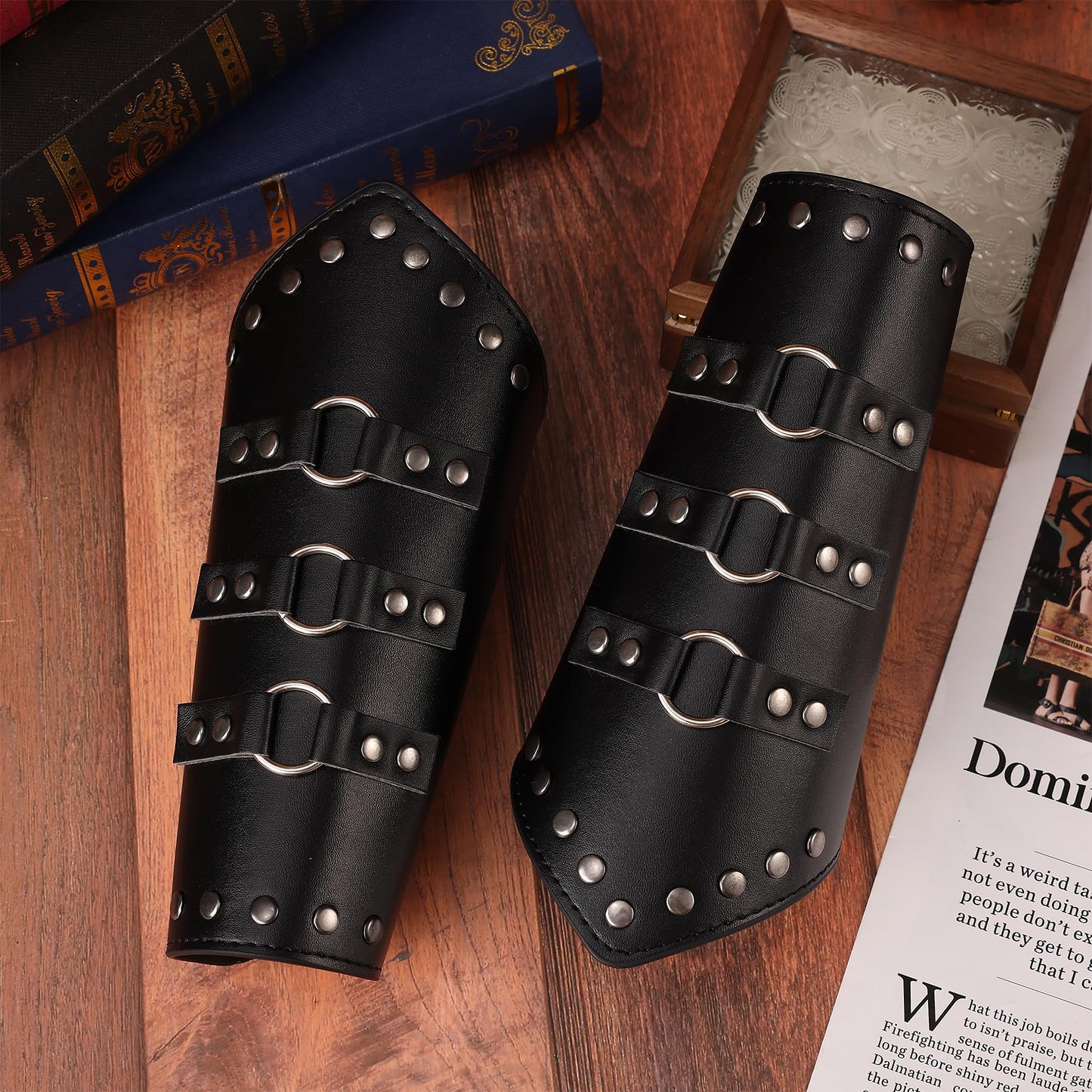 HHCSVJHS Unisex Medieval Leather Bracers with Adjustable Buckle Wristbands - Renaissance Arm Guards for Halloween Cosplay, Retro Battle Costume & Theme Parties (SH-black)
