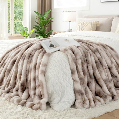 Touchat Luxury Faux Rabbit Fur Throw Blanket for Couch, Super Heavy Warm Cozy Blanket for Sofa Bedroom Living Room, Ultra Soft Fluffy Reversible Plush Blanket for Home Decor Gifts, Tie-dye Coffee