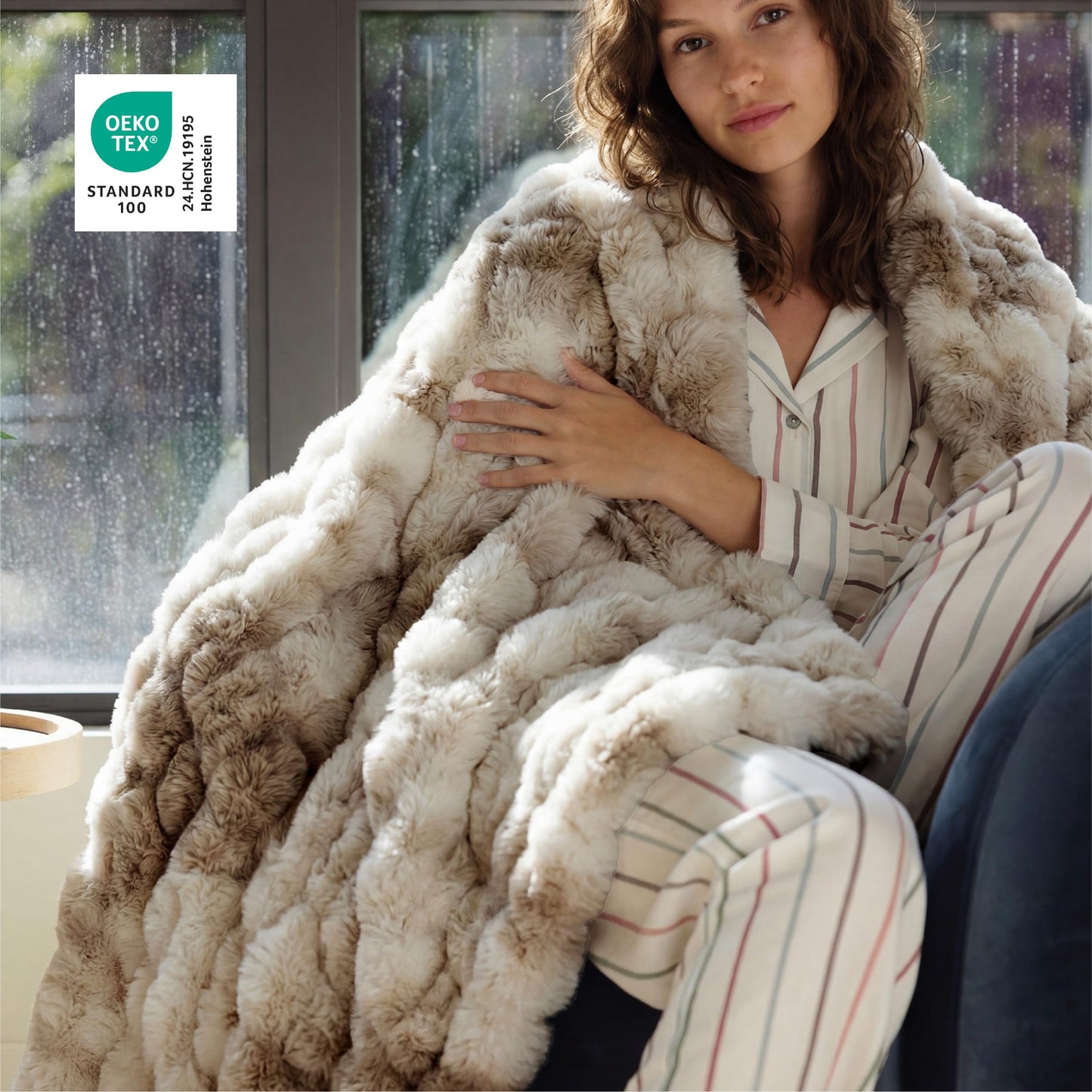 Bedsure Soft Fluffy Faux Fur Throw Blanket for Couch Cozy Gifts for Women, Fuzzy Fleece Bubble Blanket for Sofa Chair, Tie Dye Taupe Cloud Throw Coloring Bed Cover, Tan Brown Thick Warm Plush Bedding