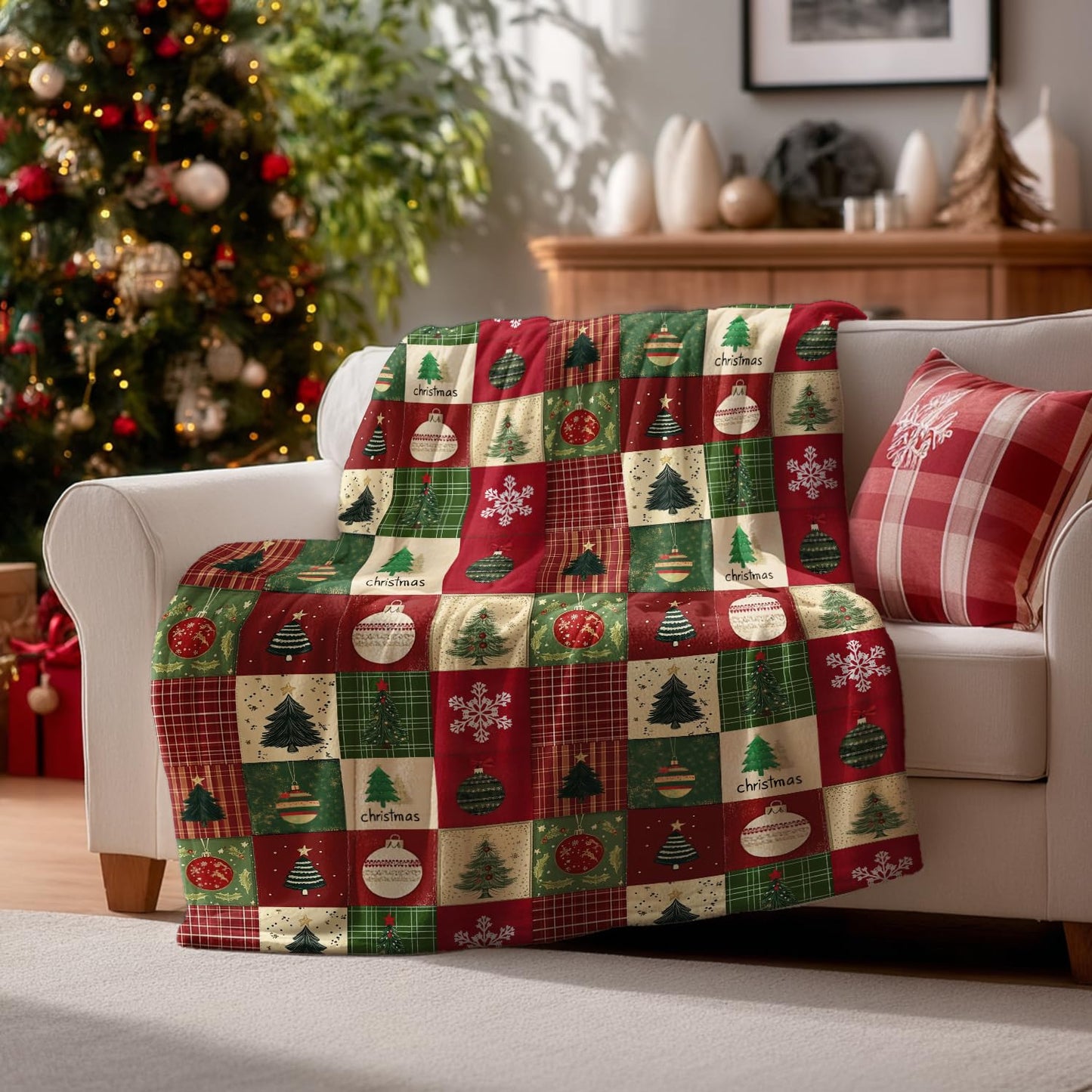 Horaldaily Christmas Flannel Blanket Throw, Red Green Checkered Tree Snow Ornaments Soft Fuzzy Plush Cozy Fleece Blankets for Couch Sofa Bed Lounging, Ideal Gifts for Kids Adults Wife Self, 50x60