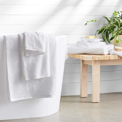 Amazon Basics 100% Cotton Lightweight Quick-Dry Bath Towel Set