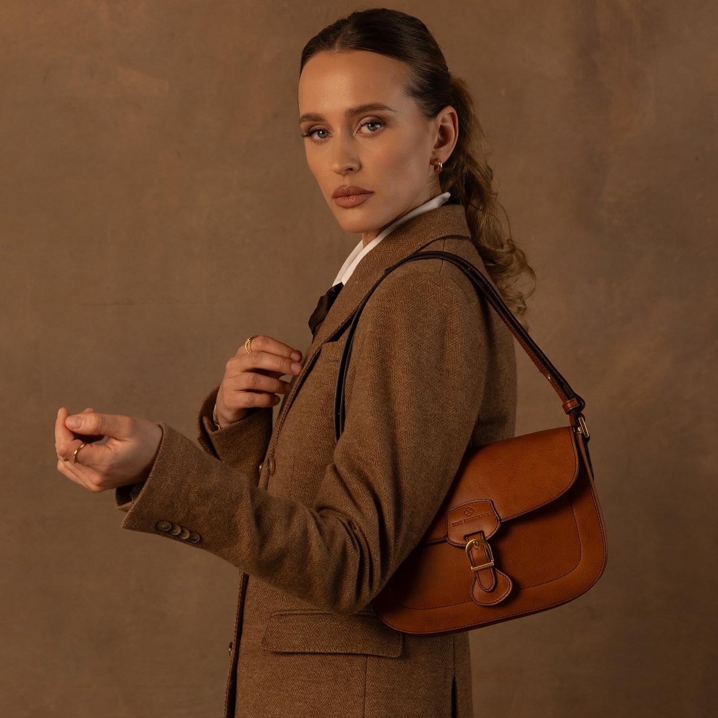 Time Resistance Leather Shoulder Bag – Saddle Bag with Magnetic Closure - Leather Handbag for Women (Cognac Brown)