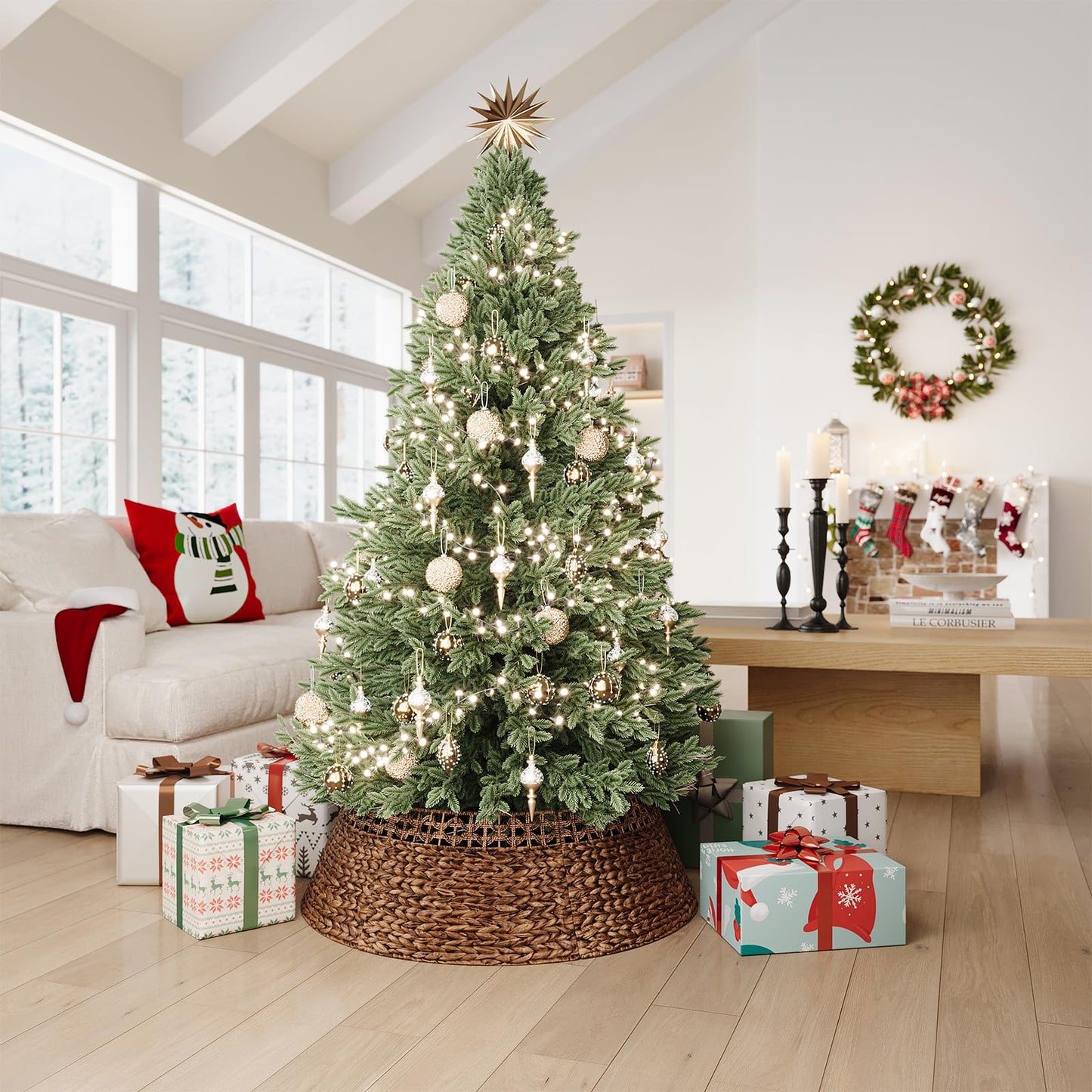 ELYKEN 33 Inch Woven Rattan Christmas Tree Collar, Stylish Seagrass & Water Hyacinth Xmas Tree Skirt for Artificial Trees, Wicker Tree Base Cover with Cord Cut-Out Farmhouse Tree Ring for Home Decor