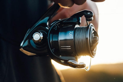 Daiwa Crossfire LT Spinning Reel – Lightweight AIRDRIVE Design, Tough Digigear, LC-ABS Spool, ATD Type-L Drag System