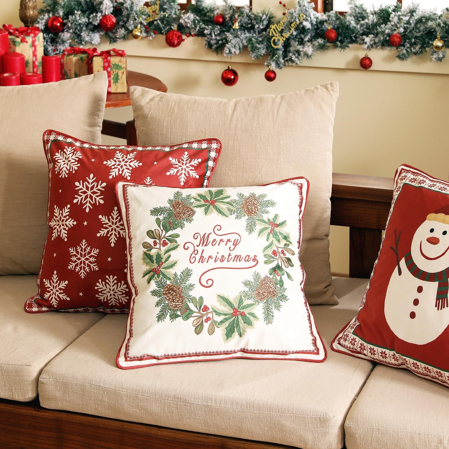 ISAENNE French Chrismas Velvet Throw Pillow Cover,Set of 2,18"x18"-Carol D