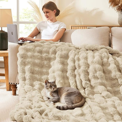 L'AGRATY Faux Rabbit Fur Blanket: 90" x 90" Queen Luxury Soft Fluffy Thick Fur Throw Blanket for Couch Bed Sofa - Cozy Plush Bubble Blankets for Winter: Flannel Fleece Decorative Blanket(Almond White)