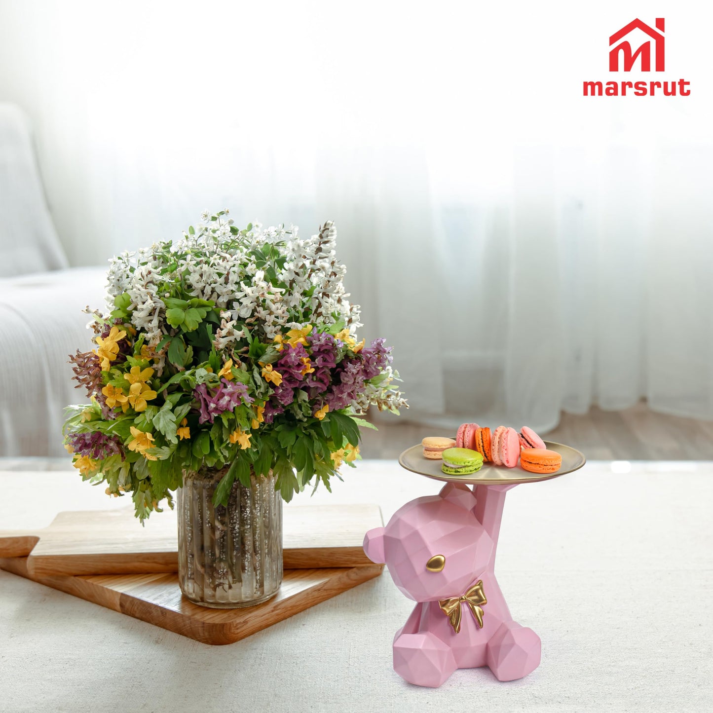 Bear Serving Tray Candy Dish Key Holder, Ring Stand Sculptures, Geometric Lovely Nordic Storage Bowl Plate Resin Cute Statue Figurines for Lipsticks Jewelry Earrings Table Living Room Entrance Display