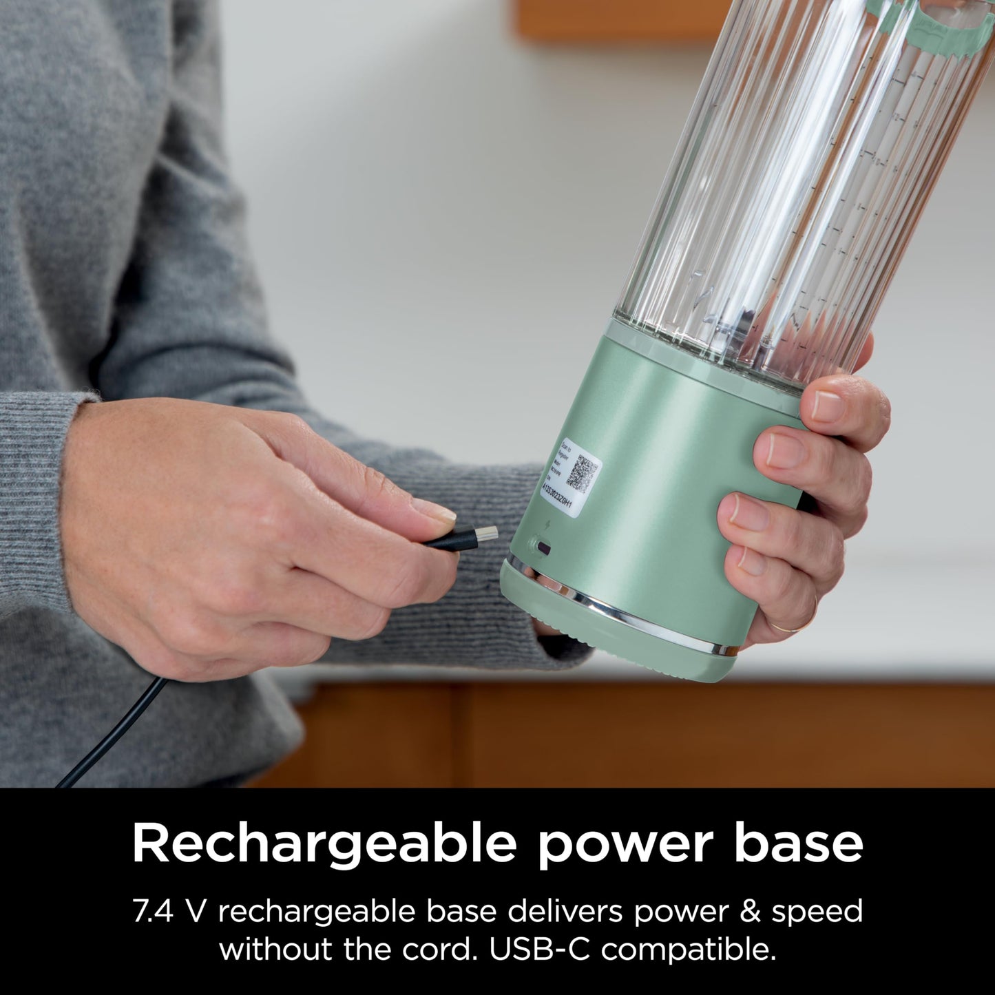 Ninja BC151BK Blast Portable Blender, Cordless, 18oz. Vessel, Personal Blender-for Shakes & Smoothies, BPA Free, Leakproof-Lid & Sip Spout, USB-C Rechargeable, Dishwasher Safe Parts, Black