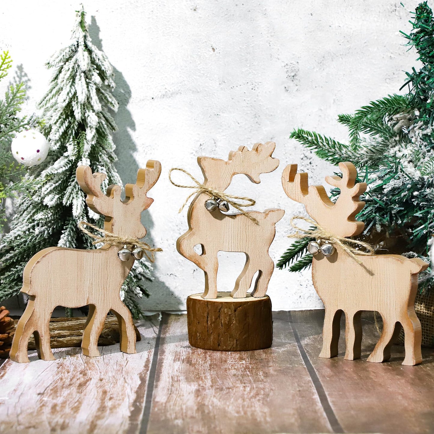 COCHIE Cute Christmas Tiered Tray Decor Indoor, Wooden Reindeer Christmas Tabletop Decorations and Xmas Tree Centerpiece, Reindeer Sign Standing Elk Decor for Home Party Decorations (Brown)