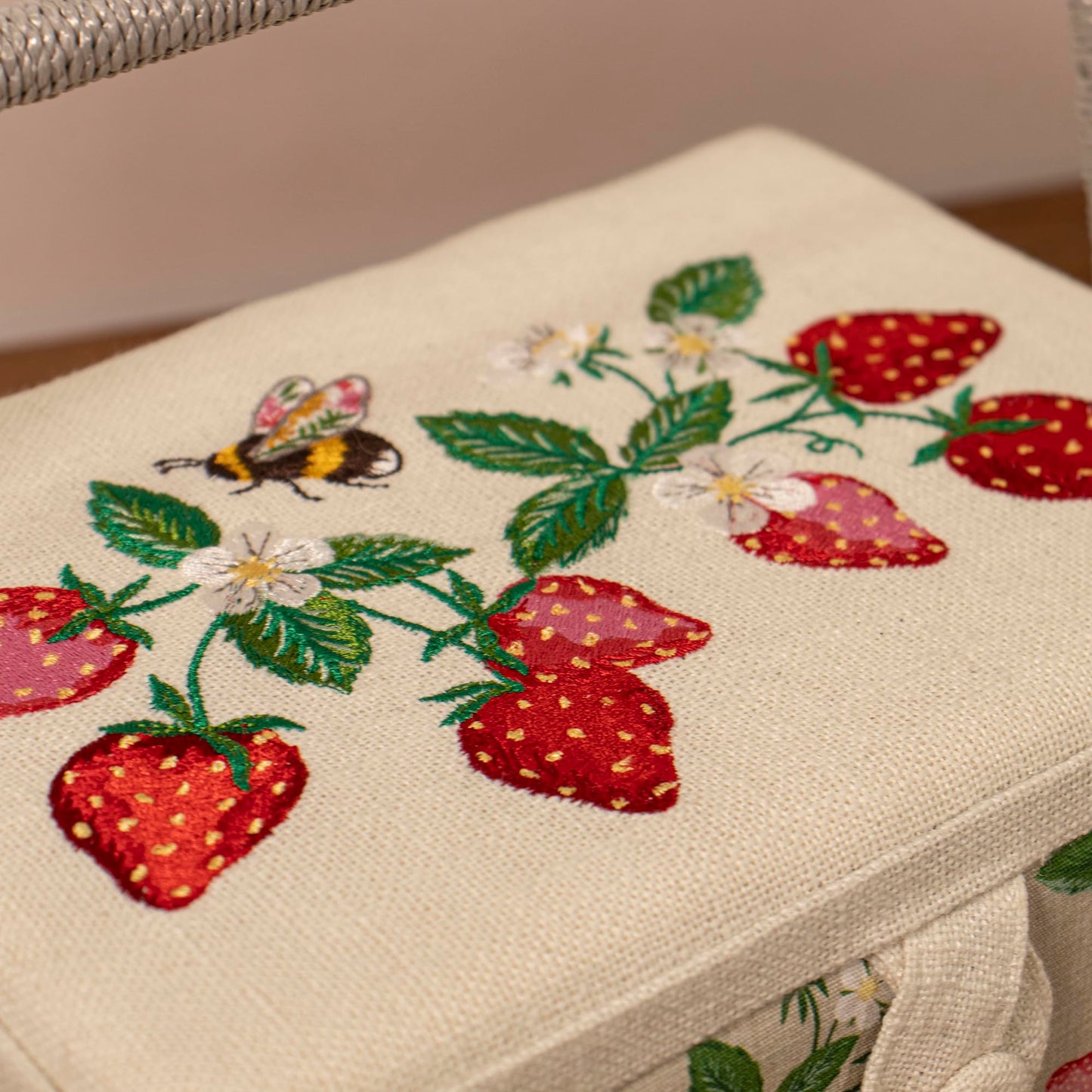 Hobby Gift Medium Sewing Box Organiser, Fabric Covered Storage Box with Handle, Internal Tray, Pin Cushion and Pocket for Sewing, Quilting and Knitting Supplies