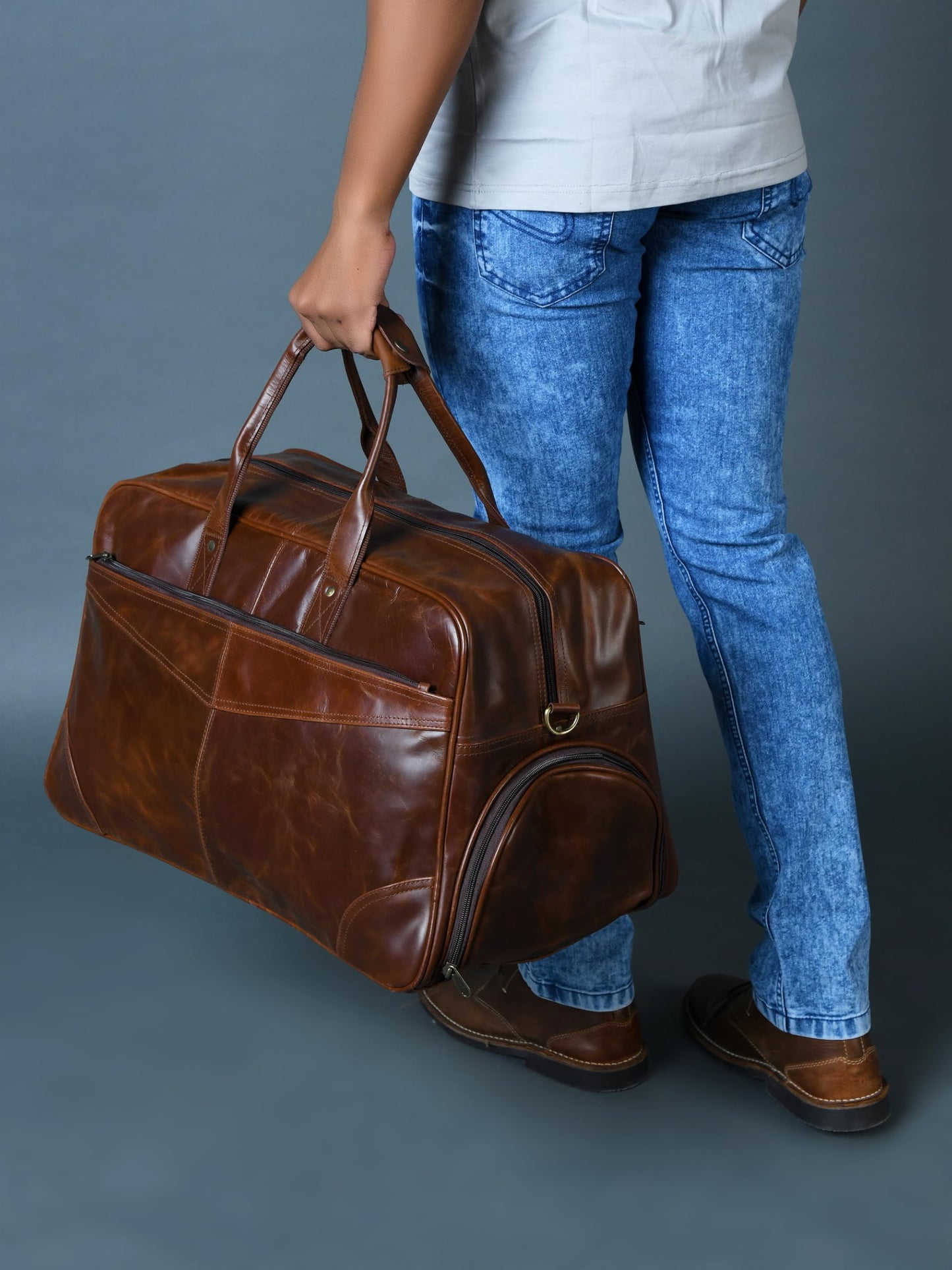 Duffle Bag For Men and Women, 21 Inch Vintage Buffalo Leather Travel Duffle Bag, Genuine Carry On Overnight Bag, Weekender Gym Bag with Shoulder Strap, Carry on Airplane Luggage Bags