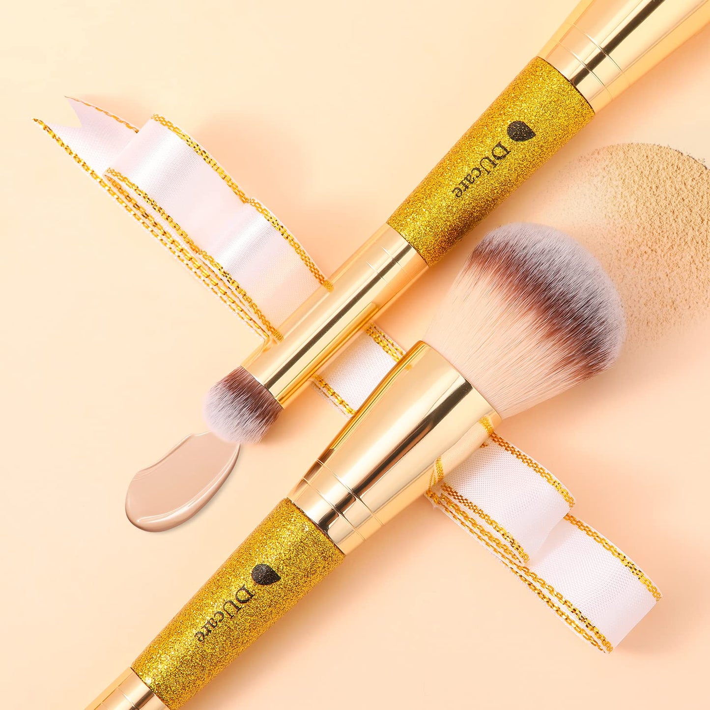 DUcare Foundation Brush Contour Bronzer Makeup Brush Double Ended Self Tanner Brush Sculpting Brush for Blending Liquid Powder Concealer Cream Cosmetics Blush Buffe