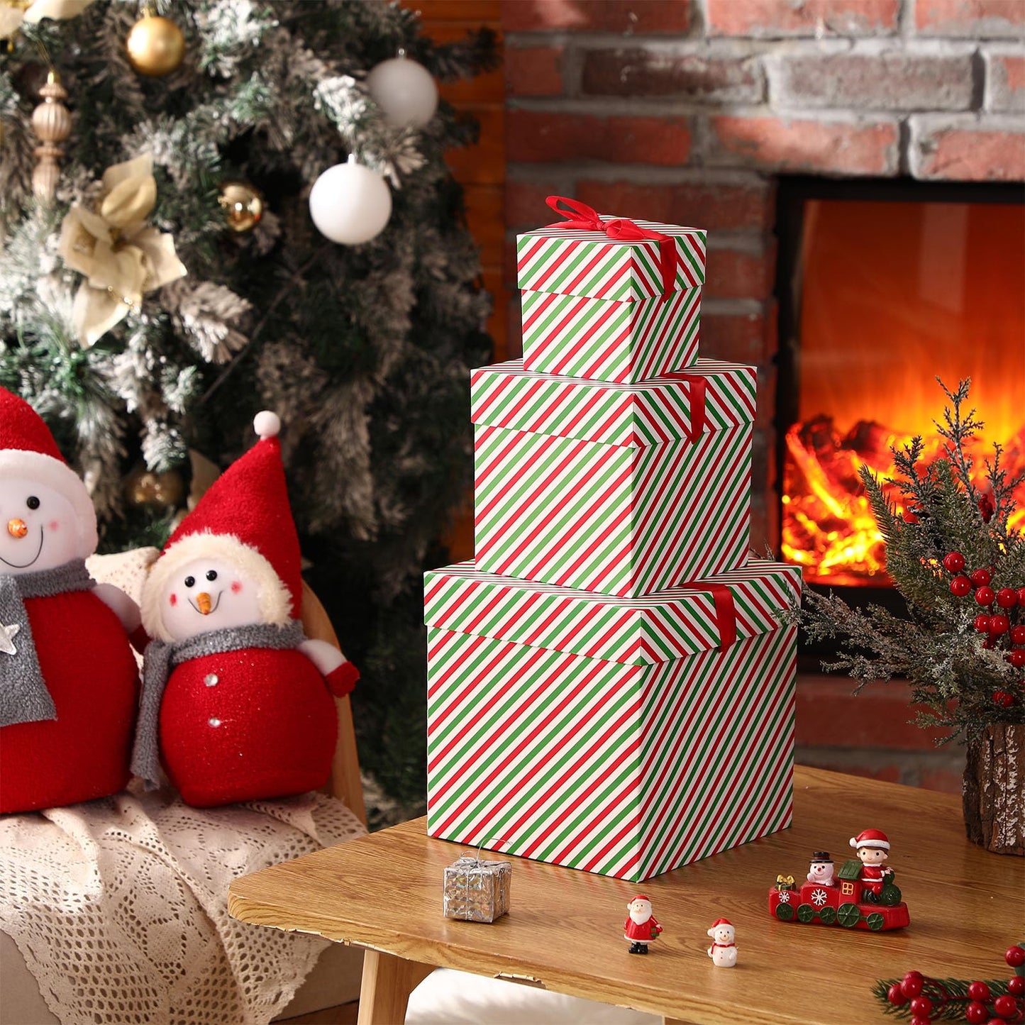 TecUnite 3 Pcs Christmas Nesting Gift Boxes Candy Cane Striped Christmas Stackable Boxes Decorative with Lids for Present Wrapping Xmas New Year Holiday Party Decor(Green Red Stripe)