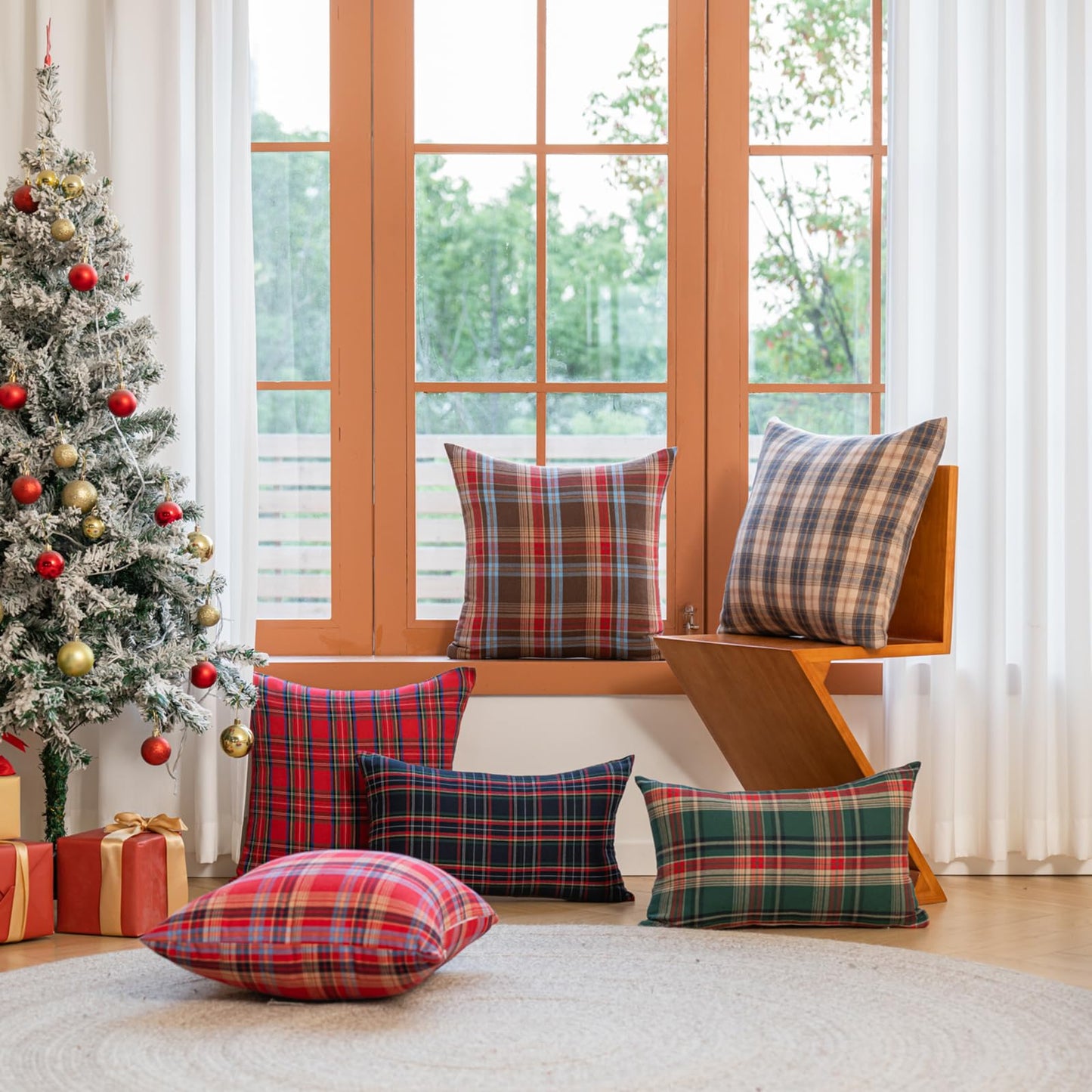 Huierxun Christmas Pillow Covers 18x18 Set of 2, Christmas Decorations Scottish Tartan Plaid Throw Pillow Cases Farmhouse Decorative Square Cushion Case for Sofa Couch Home Decor (Plaid F,18''x18'')