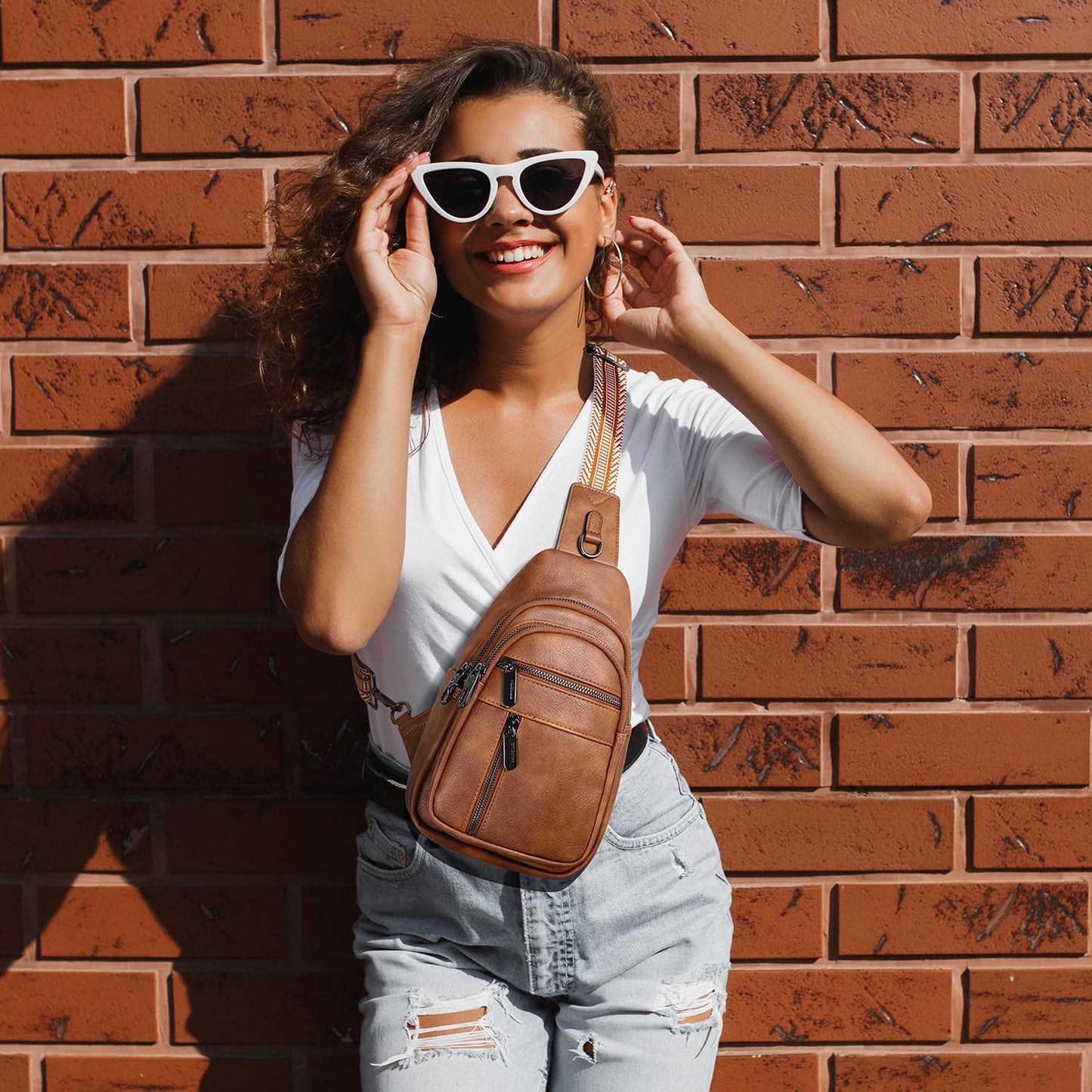 WILLSOLUNA Anti-theft Sling Bag for Women, Crossbody Chest Bags, PU Leather Small Fanny Pack with Adjustable Strap, Brown