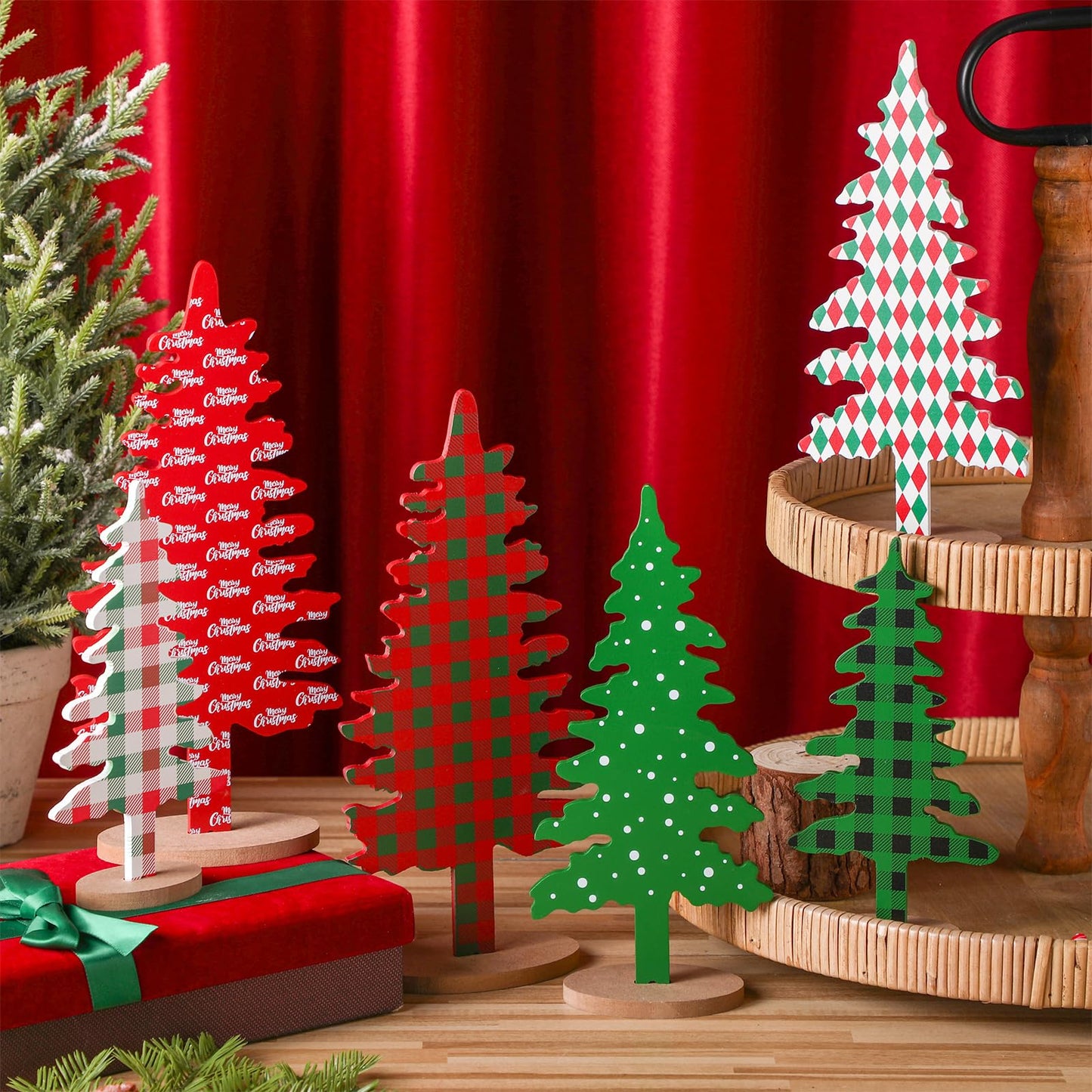 Kigley 6 Pcs Wood Christmas Tree Sign Table Decor 6" 8" 10.5'"red Green Xmas Tree Tabletop Christmas Tiered Tray Centerpieces Xmas Gift for Home Mantel Shelf Office Party Windowsill Decoration