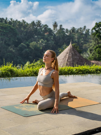 Cork Yoga Mat with Natural Rubber Base, Extra Size, Thickness and Support, Excellent Cushion & Grip, Non-Slip, Non-Toxic, Sweat-Resistant, Sustainable, Eco-friendly Exercise Mat