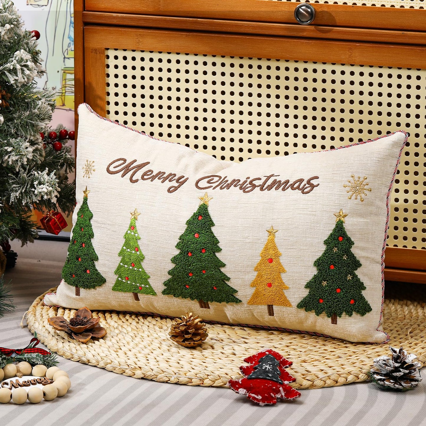 Lewondr 12x20 Inch Christmas Throw Pillow Cover, Christmas Decorative Pillow Case with Embroidered Xmas Tree, Throw Pillowcase Cushion Cover Xmas Decor for Bed Home Decor Living Room (1PCS)