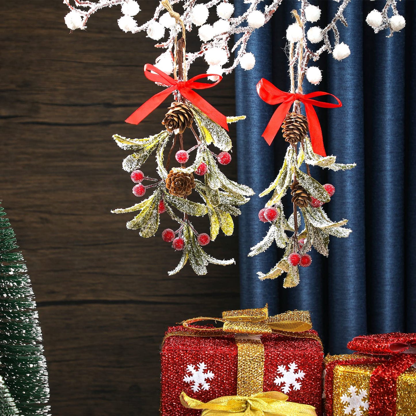 Giegxin 1 Piece Christmas Artificial Mistletoe Ornament with Bow Christmas Hanging Mistletoe Decoration Bouquet Floral Natural Pine Cones Holiday Decor Ornament Bouquet (Stylish Style,Red)