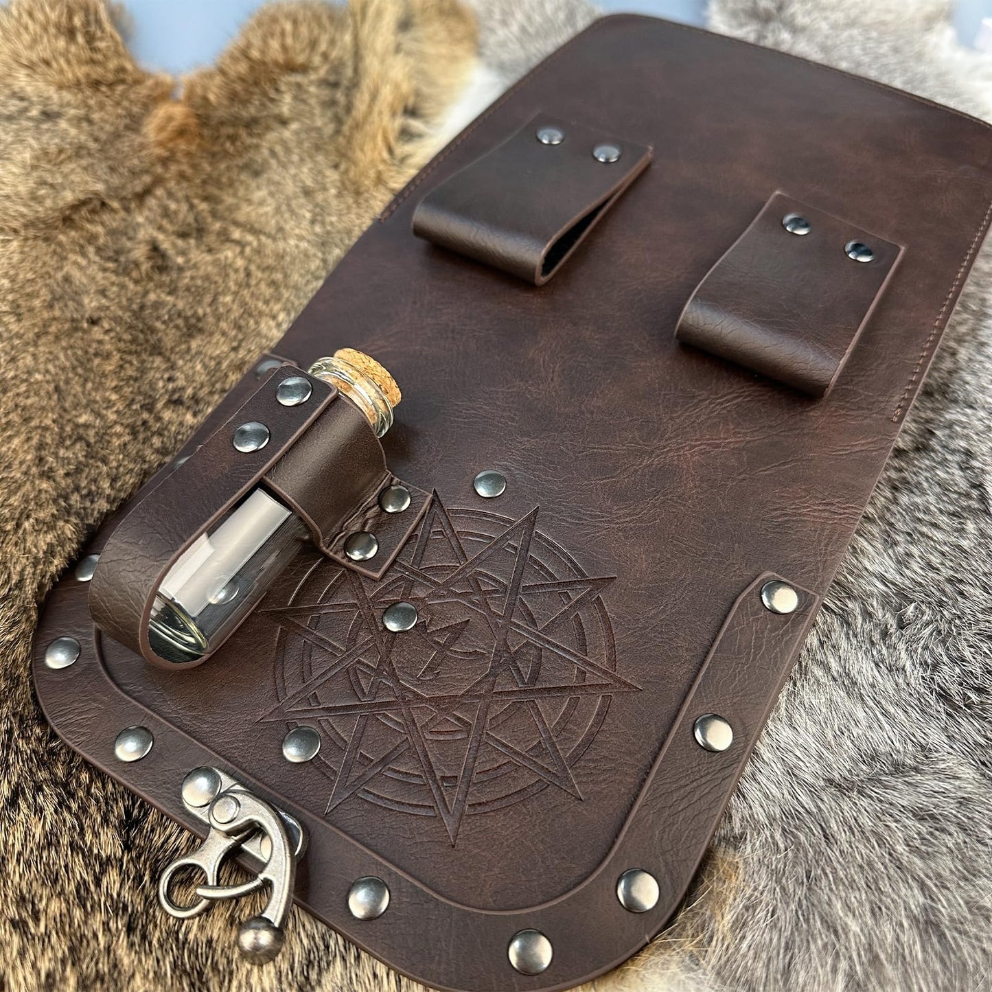 HiiFeuer Medieval Alchemy Faux Leather Belt Bag with Cork Potion Vials, Fantasy Wizard Waist Pouch Side Pack for Halloween (Brown C)