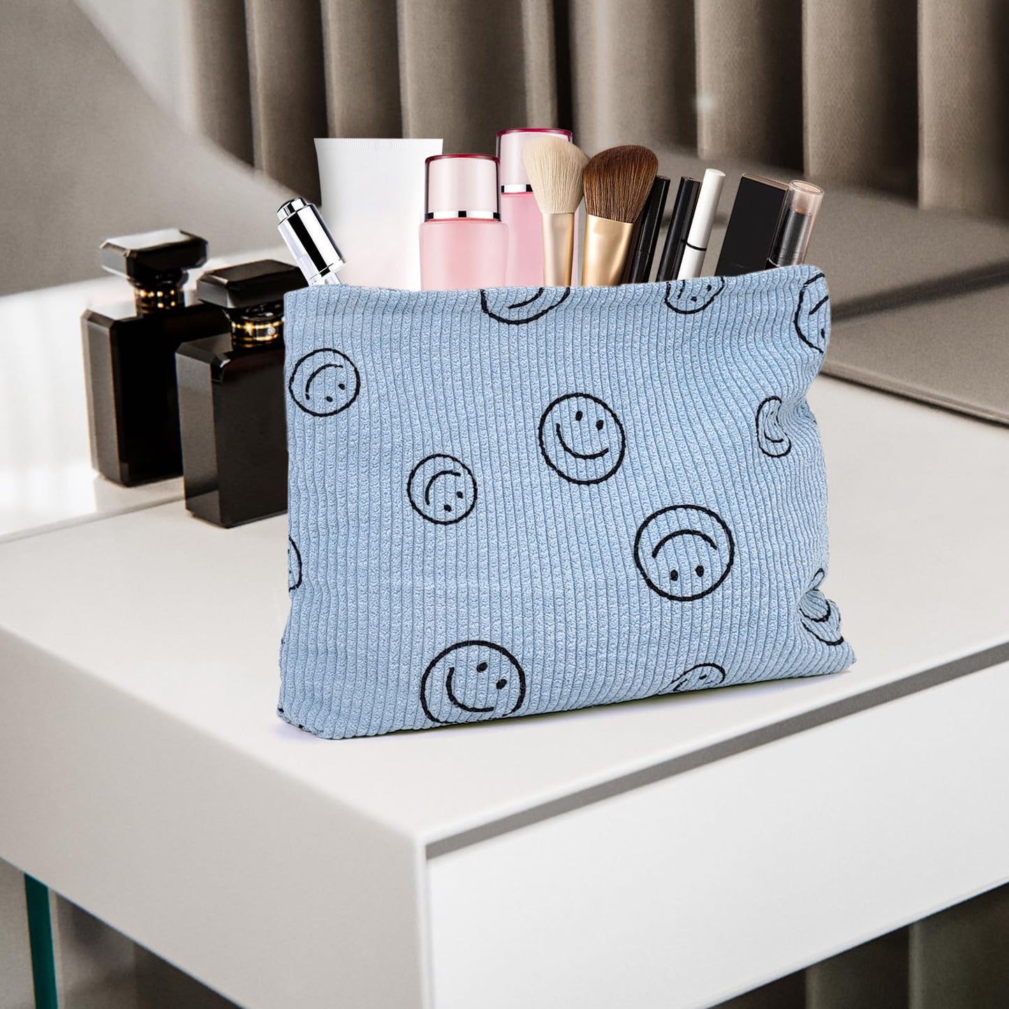 HFZRZFH Smiley Face Makeup Bag - Cute Blue Corduroy Small Toiletry Bags for Women, Soft Mini Skincare Organizer, Small Zipper Pouch For Travel Use