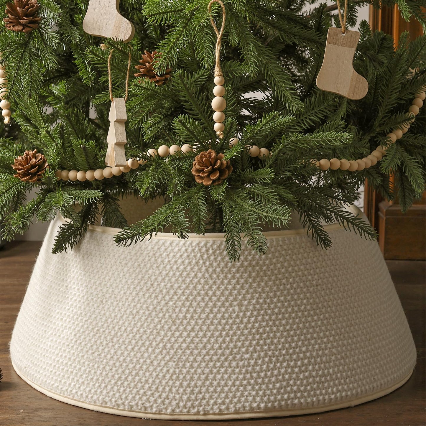 Knitted Christmas Tree Collar: Cream White Linen Knit Full-Cover Crochet Tree Ring, Rustic Size Adjustable Thick Chunky Christmas Tree Base Cover for Artificial Trees Xmas Holiday Home Decor Gifts