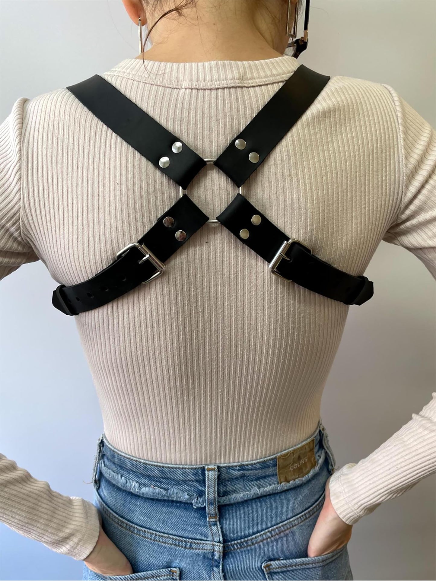 WARANDOD Adjustable Faux Leather Shoulder Belt Harness with Alloy Clips, Punk Gothic Suspender Style Fashion Accessory for Men Women(Back width 21.3–29.1 in)