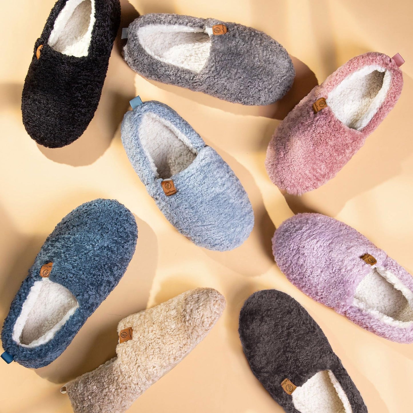 EverFoams Women’s Soft Curly Full Slippers Memory Foam Lightweight House Shoes Cozy Loafer with Polar Fleece Lining Black,5-6 US