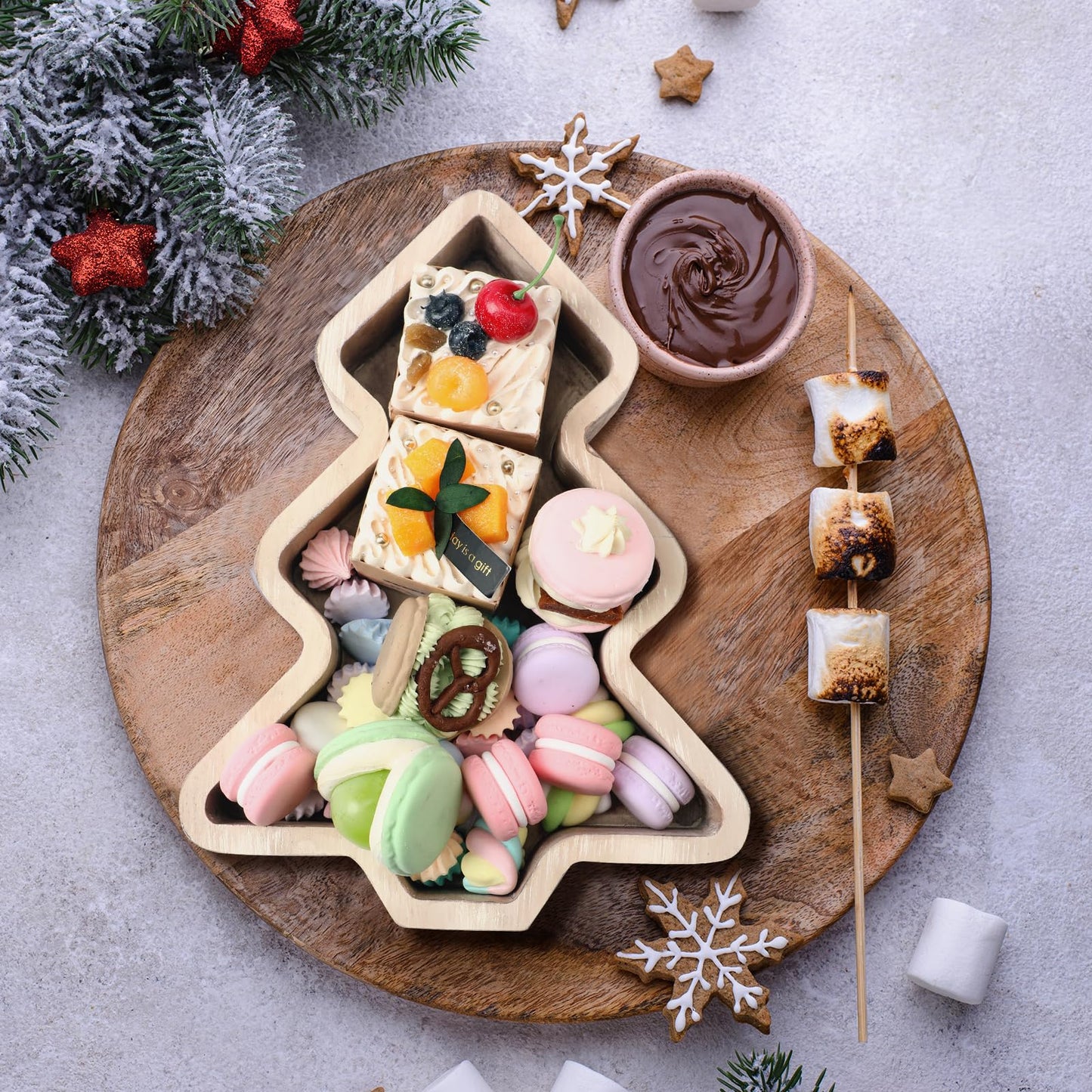 Sliner 3 Pcs Wooden Christmas Tree Trays Christmas Serving Decorative Platter Food Serving Dishes Rustic Farmhouse Style Fruit Platter Tray for Xmas Holiday Party Housewarming Gift Kitchen Dinnerware