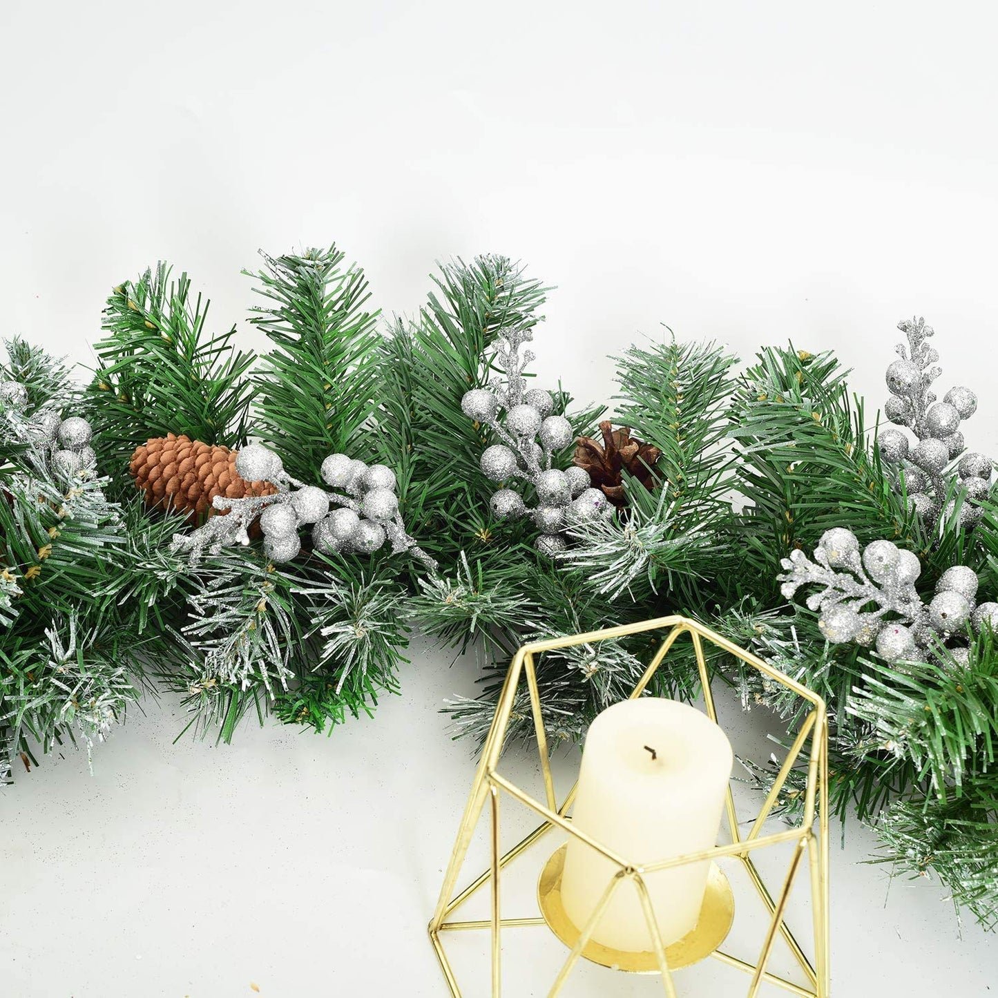 Kubert 15 Pack Christmas Glitter Berries Stems, 8 Inch Artificial Christmas Picks for Christmas Tree Ornaments, DIY Xmas Wreath, Crafts, Holiday and Home Decor (Champagne)