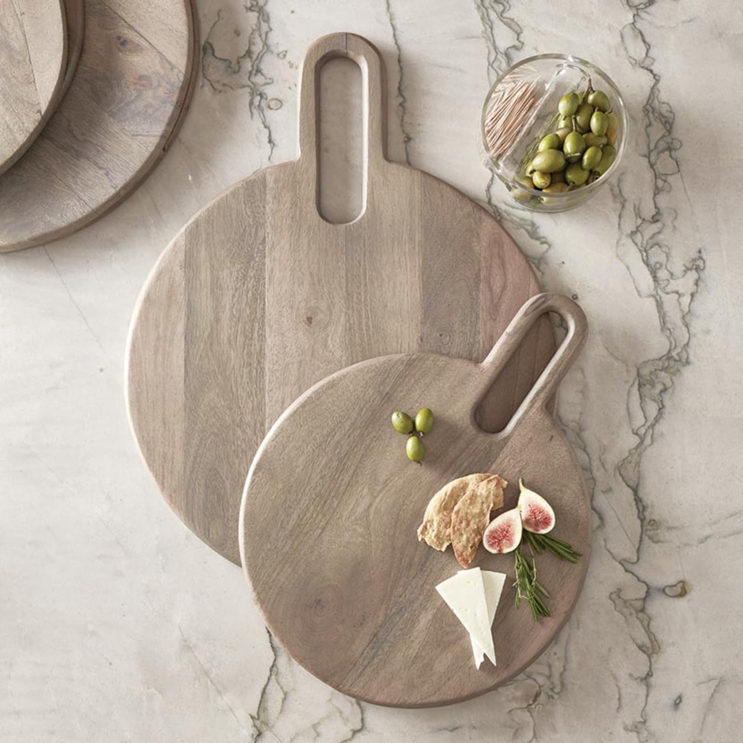 Santa Barbara Design Studio Mango Wood Charcuterie Boards Cheese Board Round Cutting Board, Medium, Natural