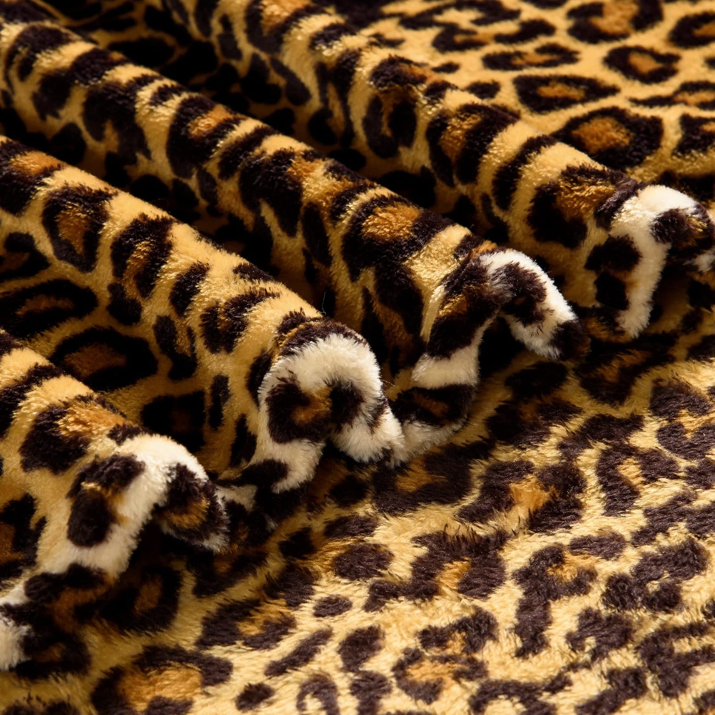 Bnuitland Leopard Print Fleece Flannel Throw Blanket, 300 GSM Double Sided Cheetah Print Blanket for Bed Sofa Couch Travel, Super Soft Fuzzy Fluffy Lightweight for Adults and Kids, 50×60 inch