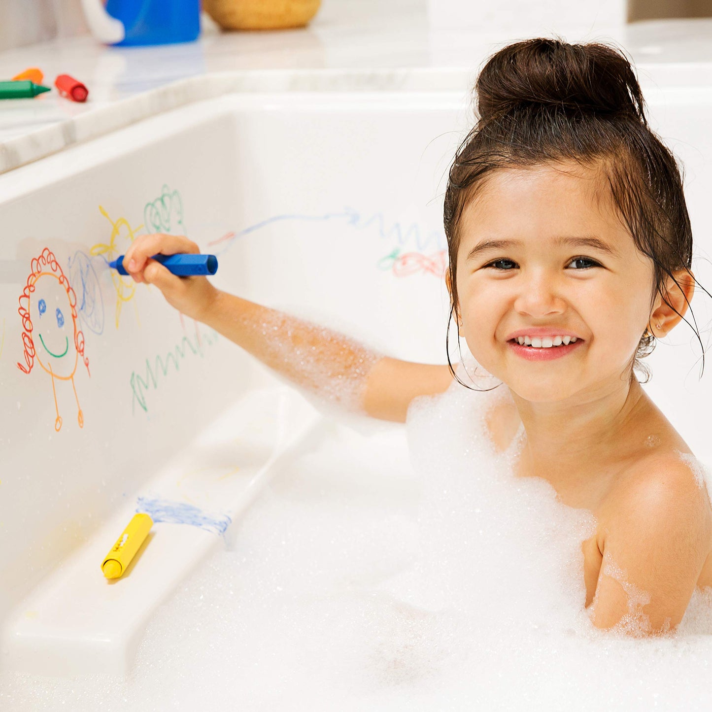 Munchkin® Draw™ Bath Crayons Toddler Bathtub Toys, Non-Toxic and Washable, For Kids 36 Months and Up, 10 Count