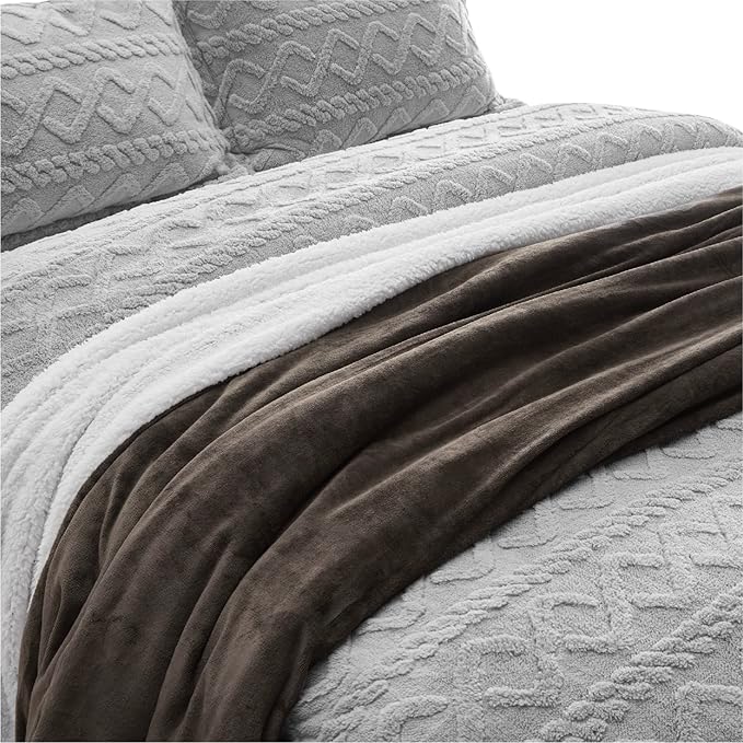 Bedsure GentleSoft Sherpa Fleece Throw Blanket Twin Size for Couch - Thick and Warm Throw for Men, Soft Fuzzy Plush Twin Blanket for Winter, Brown, 60x80 Inches