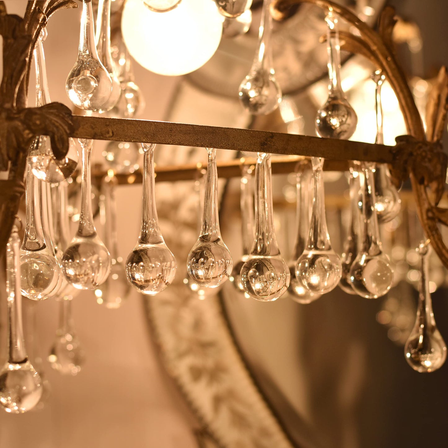 IndianShelf 20 Clear Glass Christmas Ornaments for Tree- Teardrop Ornaments- Chandelier Crystals Replacement Drops- Christmas Decorations- Icicles Raindrop Decorative Hanging Ornaments Centerpieces