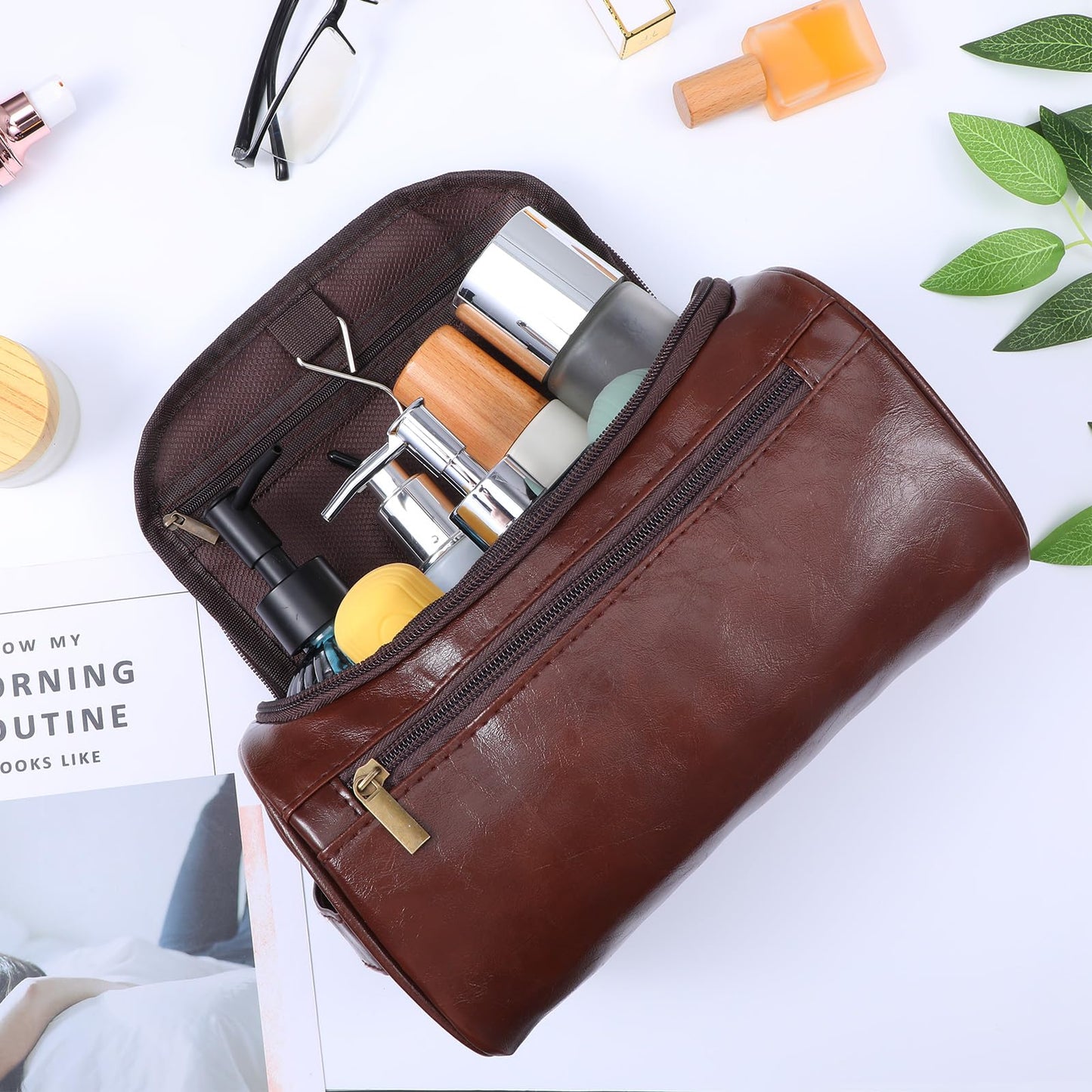 Hpmjz 5pcs Personalized Leather Toiletry Bag for Men Travel Shaving Bag with Hanging Hook Waterproof Kit Cosmetic bags Water-resistant Shaving Bag for Toiletries Accessories Travel Essentials Gifts