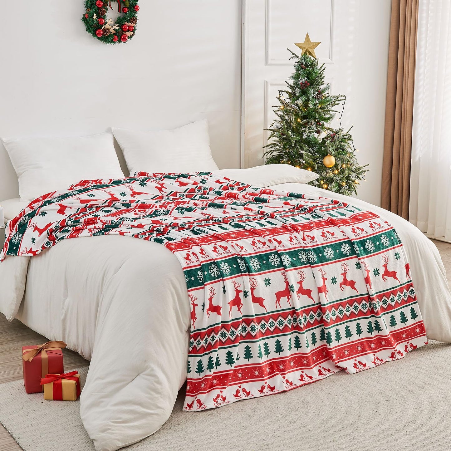 Gogreen Cozy Blanket Printed Twin Christmas Blanket - 300 GSM Fleece for Home Decoration, Ultra Soft Microfiber (Twin - 60" x 80") - E