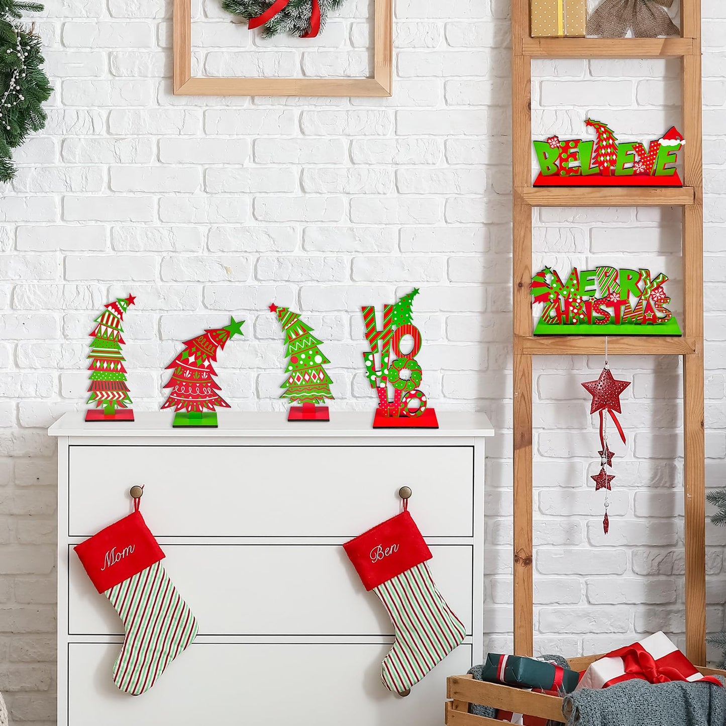 Cinrobiye 6 Pcs Christmas Table Decorations, Red Green Whoville Crooked Christmas Tree Centerpieces Farmhouse Wood Xmas Tabletop Xmas Signs for Home Mantel Fireplace Holiday Party Supplies Decor
