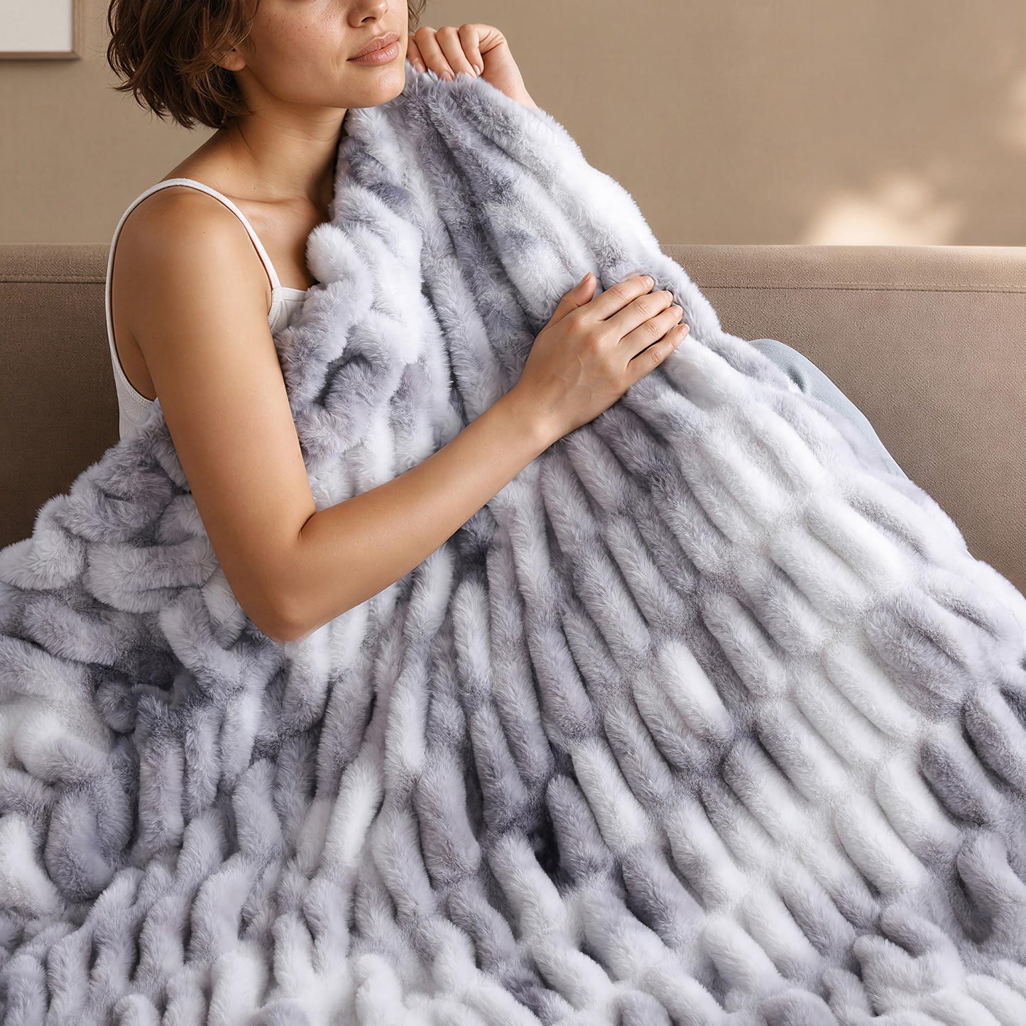 Smoofy Tie-dye Grey Throw Blanket for Couch – Luxury Faux Rabbit Fur Blanket, Ultra Soft Fluffy Plush Fuzzy, Lightweight Warm Cozy Blanket for Bed Sofa, Aesthetic Room Decor Gift for Women 60"x80"