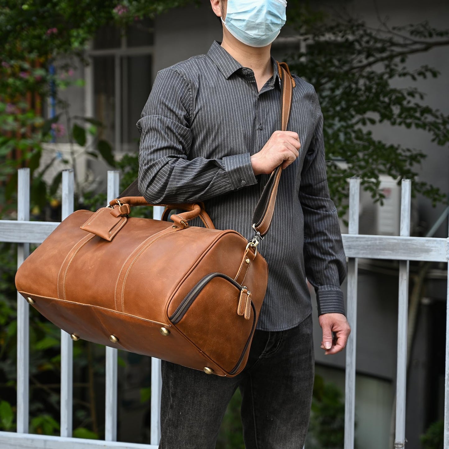 SAIION Leather Duffel Bags for Men and Women, 20 Inch Full Grain Leather Travel Overnight Weekend Duffel, 9804 Light Brown