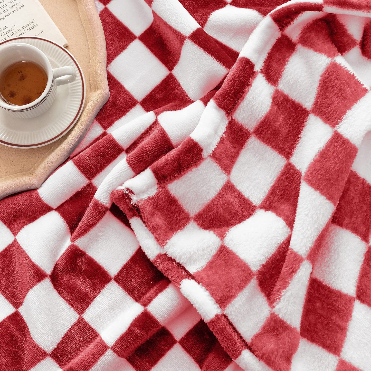 LOMAO Throw Blankets Flannel Blanket with Checkerboard Grid Pattern Soft Throw Blanket for Couch, Bed, Sofa Luxurious Warm and Cozy for All Seasons (Red, 40"x60")