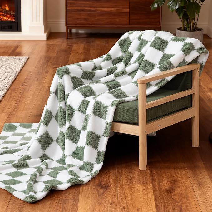 Ultra Soft Jacquard Shaggy Fleece Throw Blanket, Lightweight Warm and Plush, Cozy Couch and Travel Blanket, Multiple Colors and Sizes, Year Round Comfort, 50x60 Inches