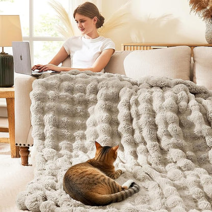 L'AGRATY Faux Rabbit Fur Blanket: 60" x 80" Twin Luxury Soft Fluffy Thick Fur Throw Blanket for Couch Bed Sofa - Cozy Plush Bubble Blankets for Winter: Flannel Fleece Decorative Blanket(Castle Grey)