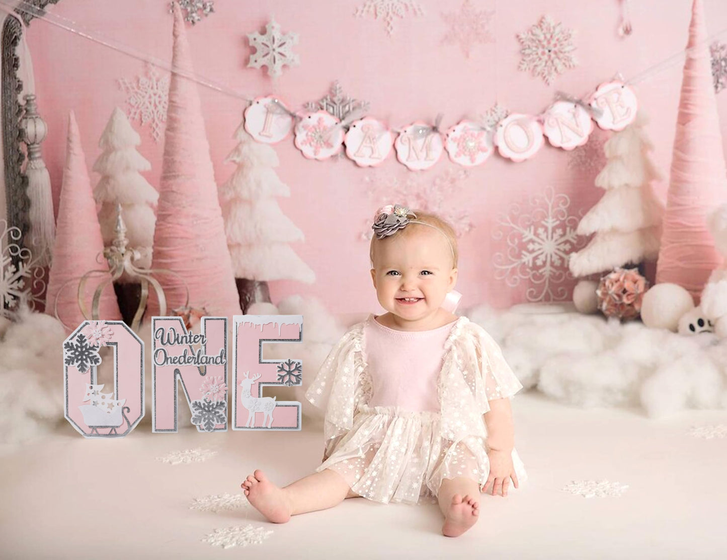 Snowflake One Letter Sign for 1st Birthday - Winter Onederland 1st Birthday Decoration, Winter Wooden One Table Centerpiece, Winter 1st Birthday Table Decor, Winter Onederland Birthday Photo Prop