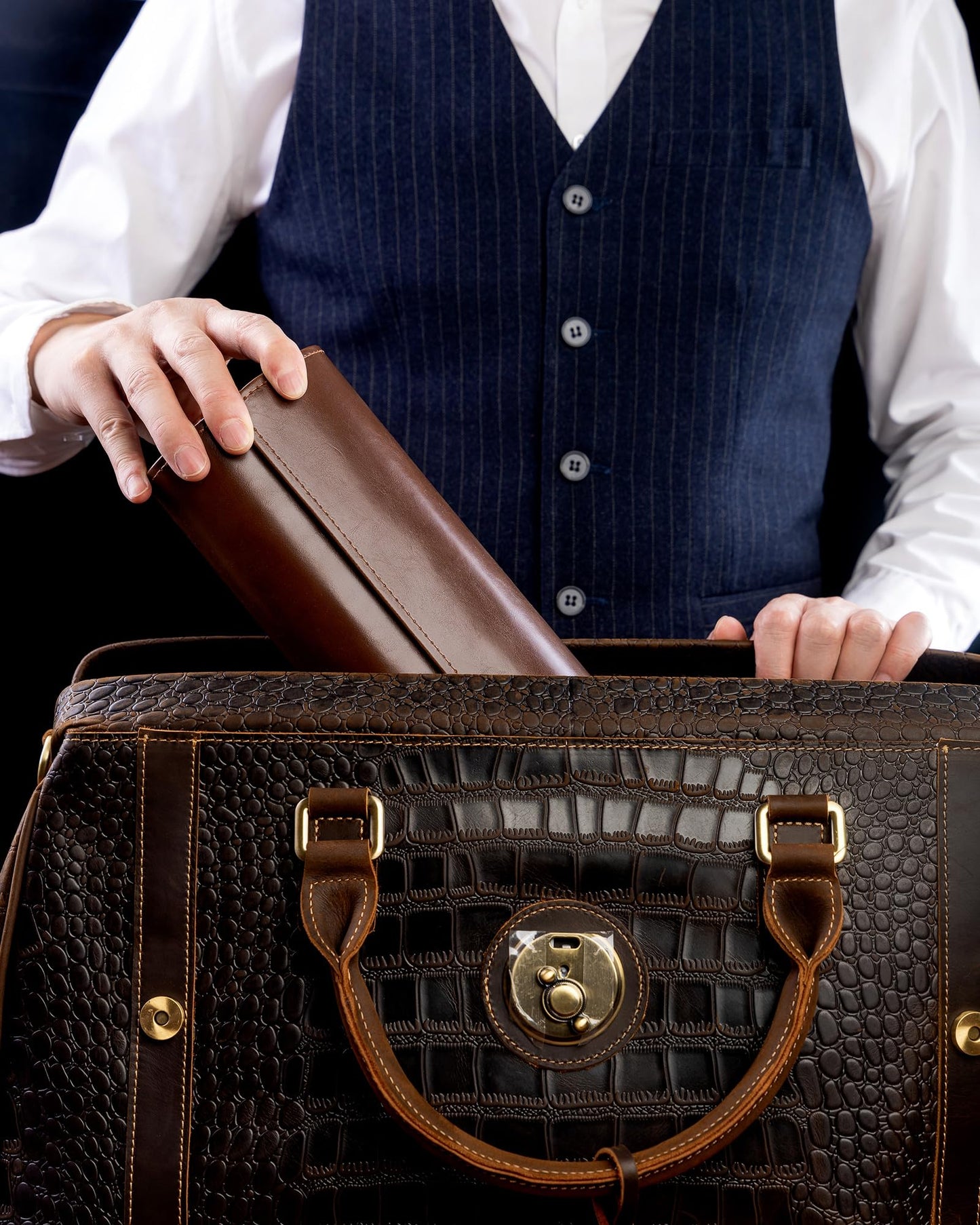 MR.OKAY 2 Watch Travel Case-Classic Leather Watch Case With Superb Texture.Portable Watch Roll Or Organizer For Storage And Display. Best Travel Gift for Men,All Handcrafted By Artisans.