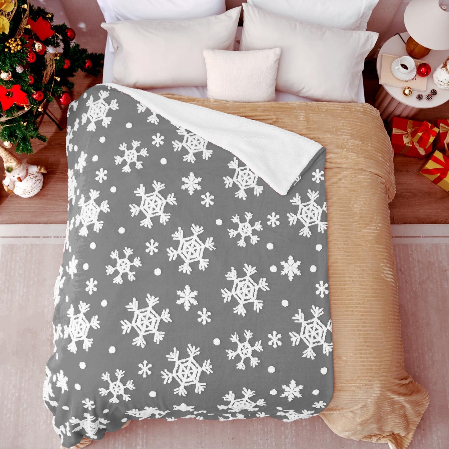 Sherpa Throw Blanket for Couch - Grey Blanket, Snowflakes Pattern, Warm Winter Cabin Throw, Premium Microfiber & Soft Touch, Plush & Fluffy, Warm & Cozy for Sofa and Bed, 50"x60", Grey