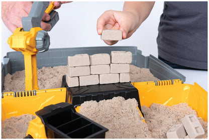 Kinetic Sand, Construction Site Folding Sandbox with 2lbs Play Sand & Toy Truck, Sensory Toys for Kids Ages 3 and up