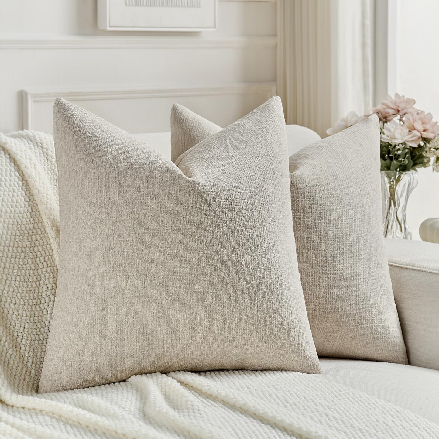 FUTEI Pack of 2 Chenille Decorative Throw Pillow Covers 18x18 Inch,Soft Cozy Faux Linen Textured Cushion Case,Farmhouse Home Decor for Couch Living Room,Beige
